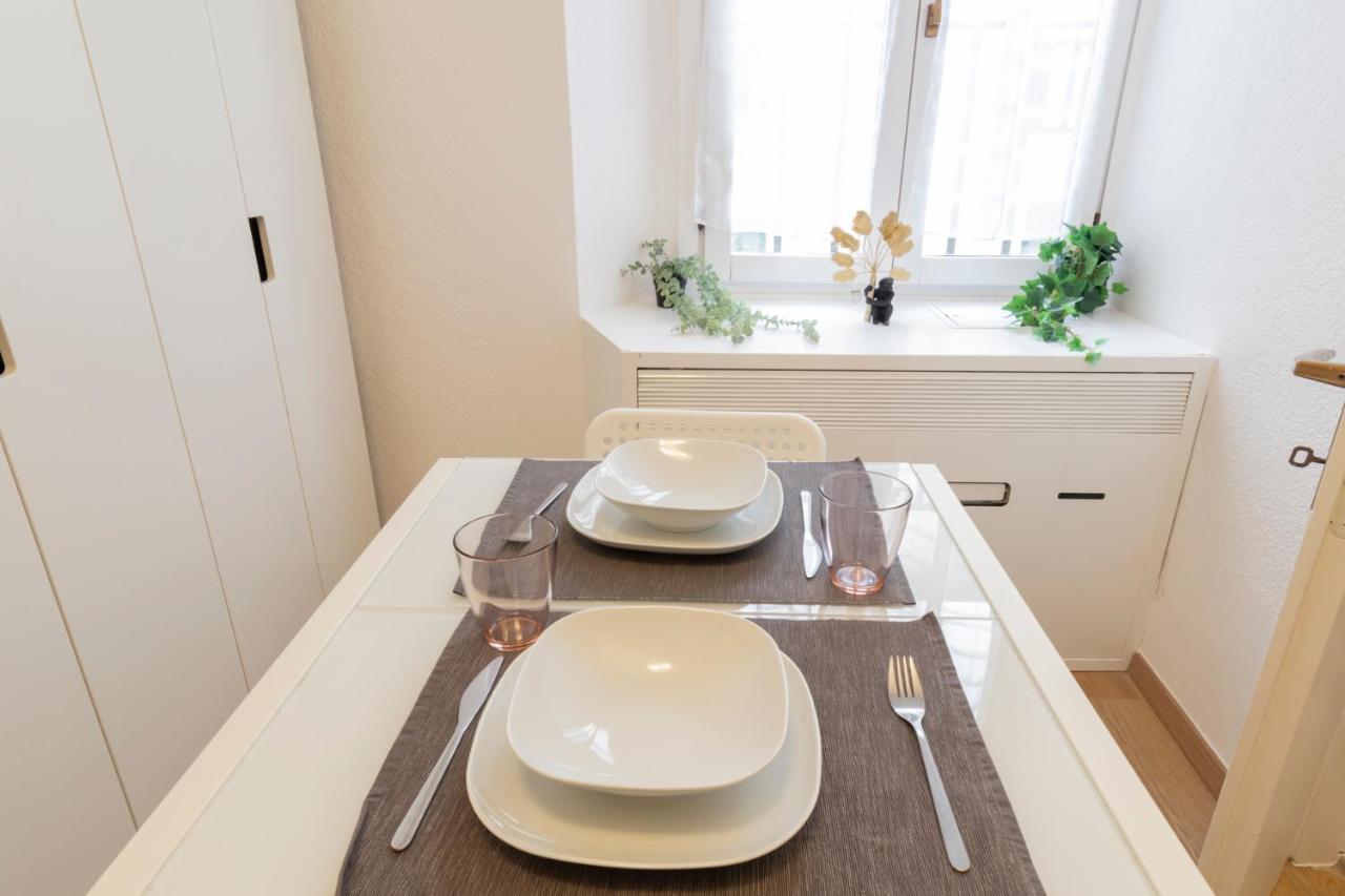 I Host Apartment - Alessi 10 Milan Extérieur photo